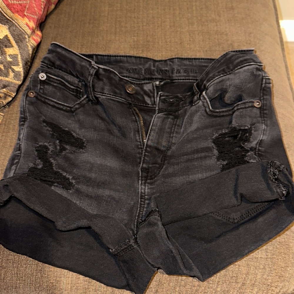American eagle black shorts